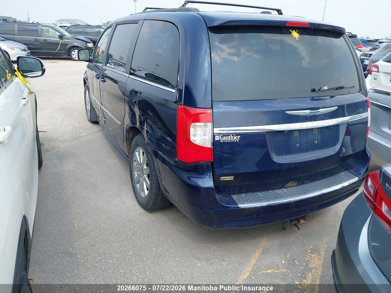 2014 CHRYSLER TOWN & COUNTRY TOURING thumbnail 4