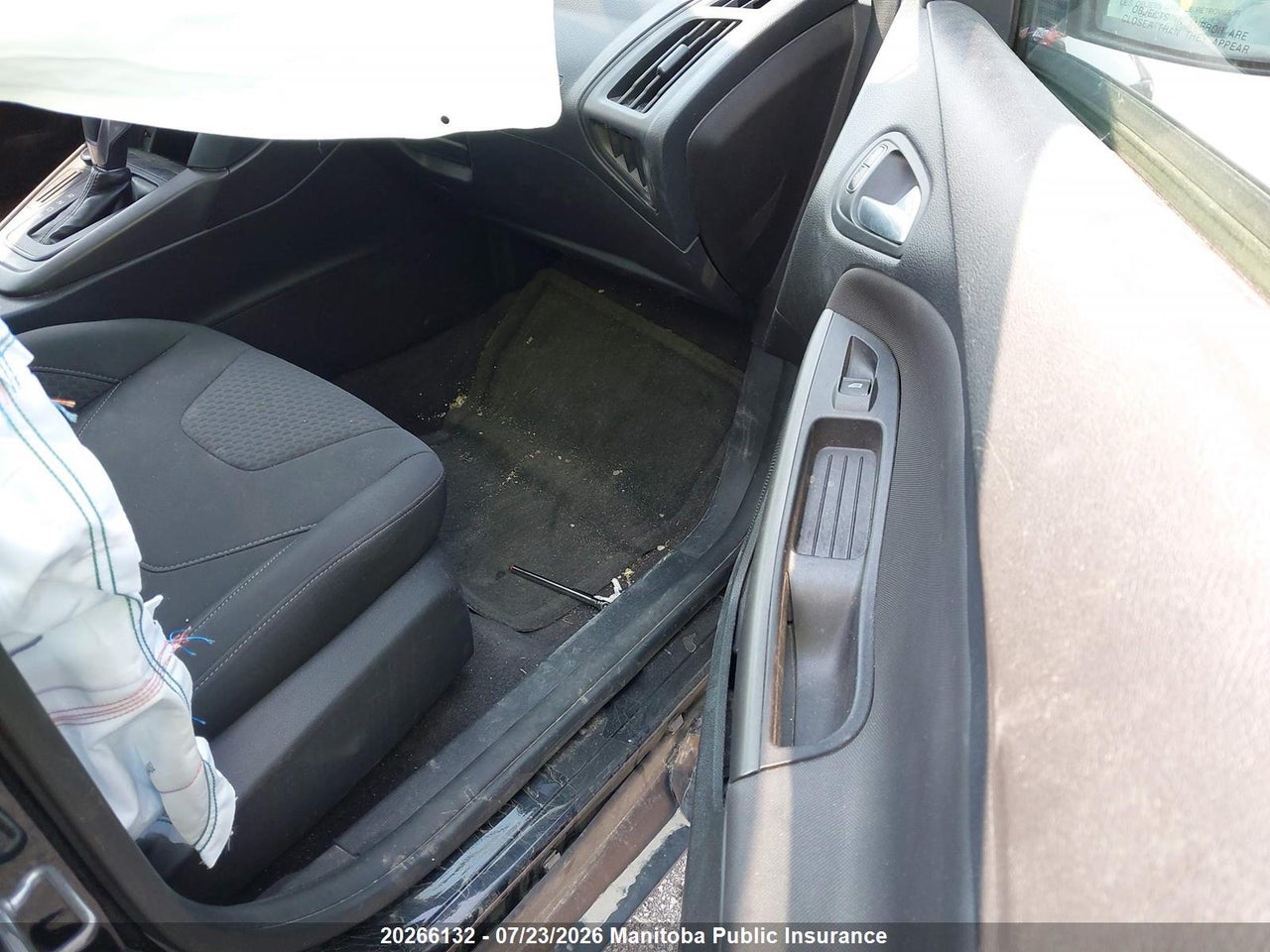 2015 FORD FOCUS SE thumbnail 6