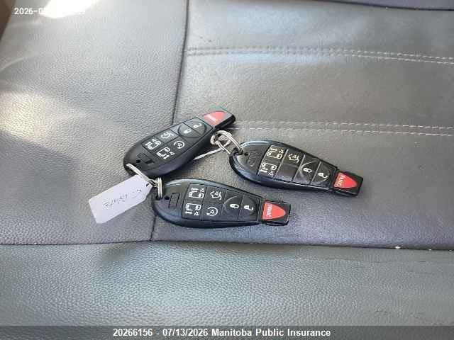 2010 CHRYSLER TOWN & COUNTRY TOURING thumbnail 12