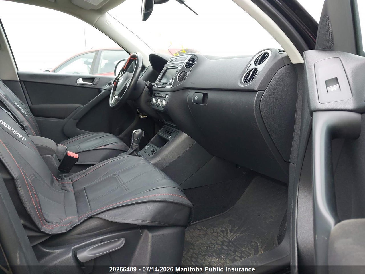 2015 VOLKSWAGEN TIGUAN 2.0 TSI thumbnail 6