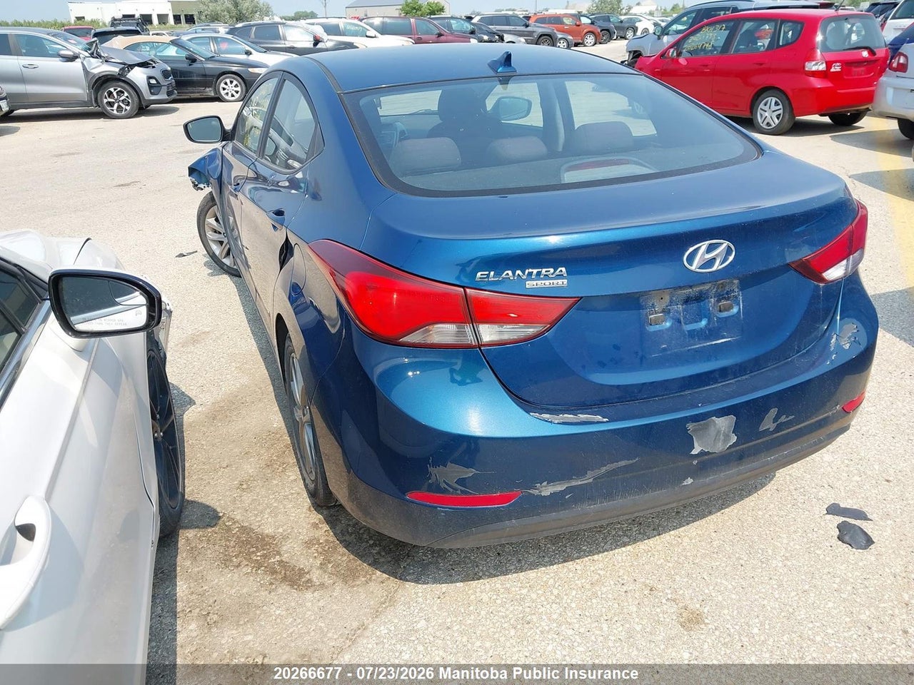 2015 HYUNDAI ELANTRA GL thumbnail 4