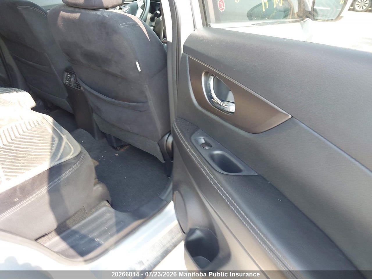 2014 NISSAN ROGUE S thumbnail 9