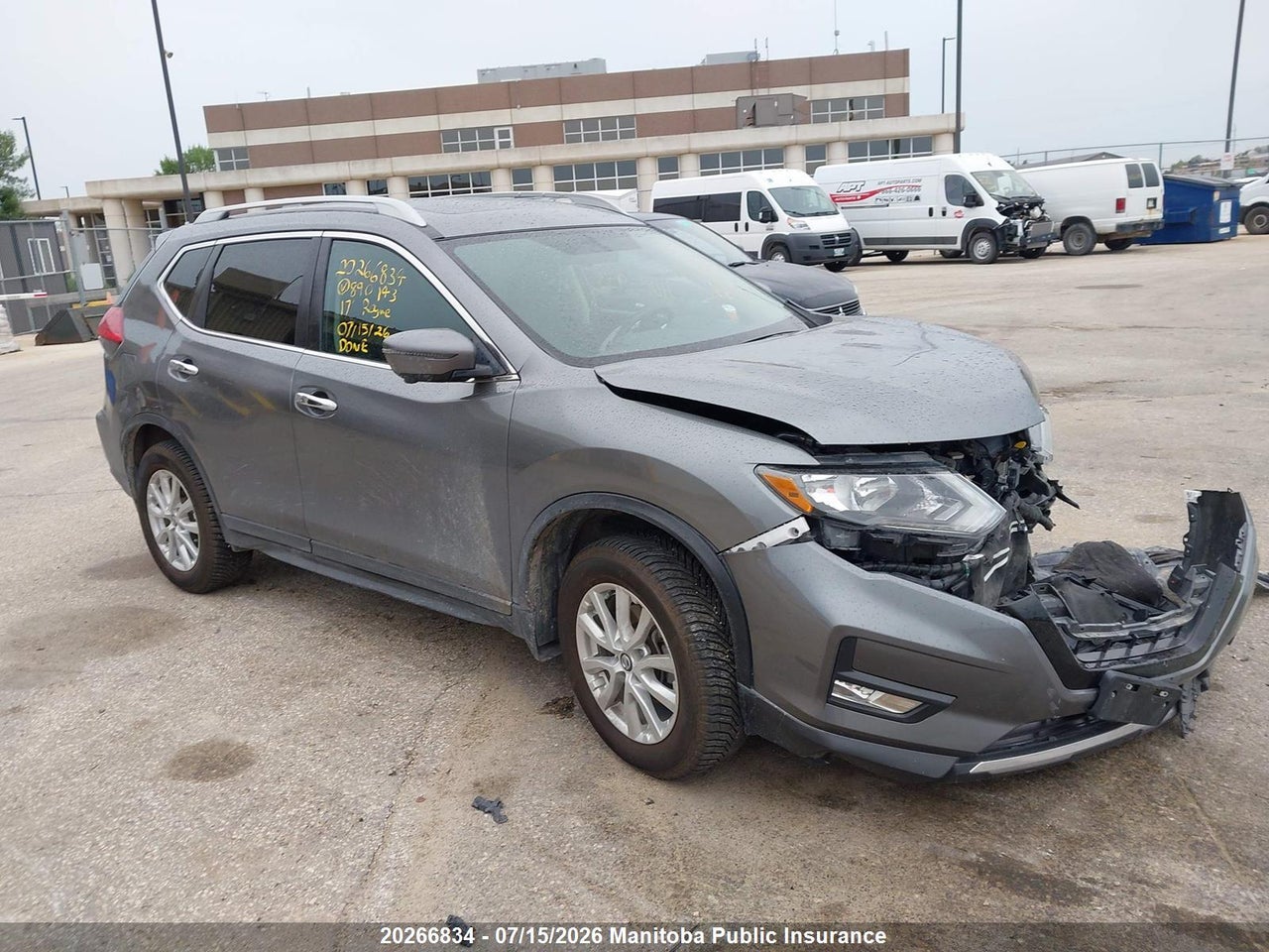 2017 NISSAN ROGUE SV thumbnail 2