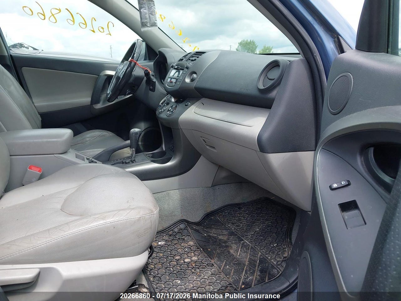 2011 TOYOTA RAV4 LIMITED thumbnail 6