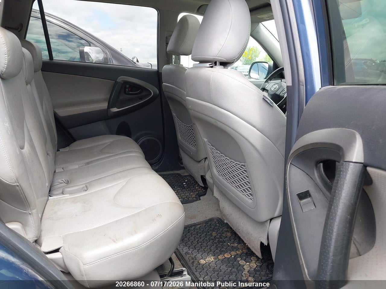 2011 TOYOTA RAV4 LIMITED thumbnail 9