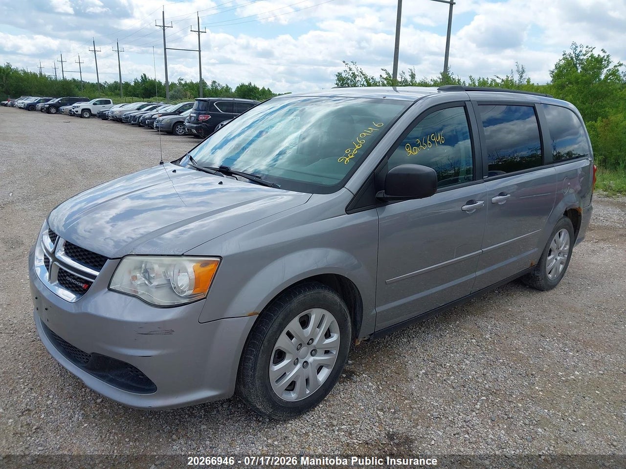 2014 DODGE GRAND CARAVAN SE thumbnail 3