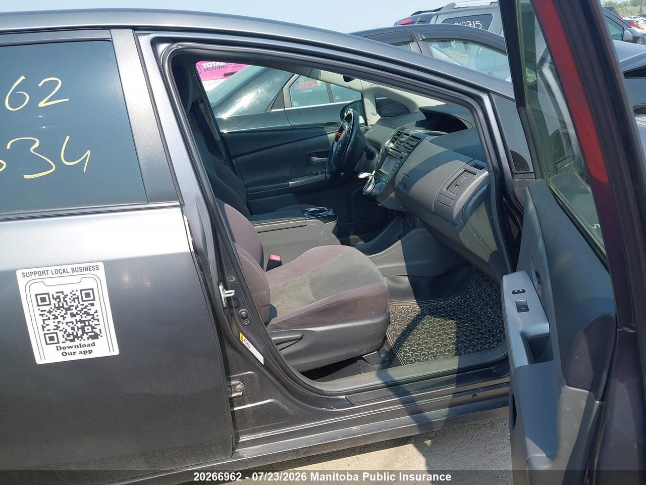 2014 TOYOTA PRIUS V thumbnail 6
