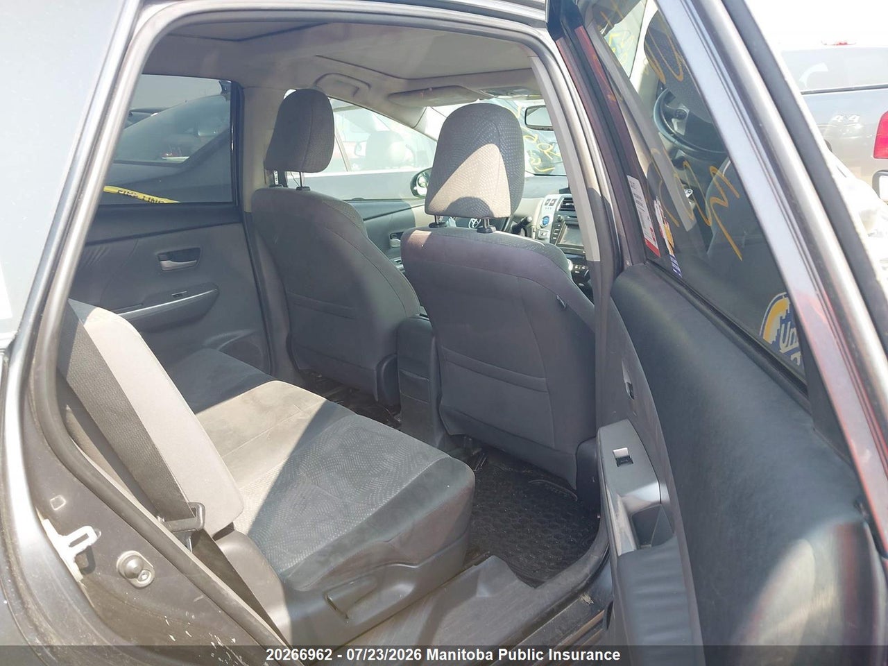2014 TOYOTA PRIUS V thumbnail 8