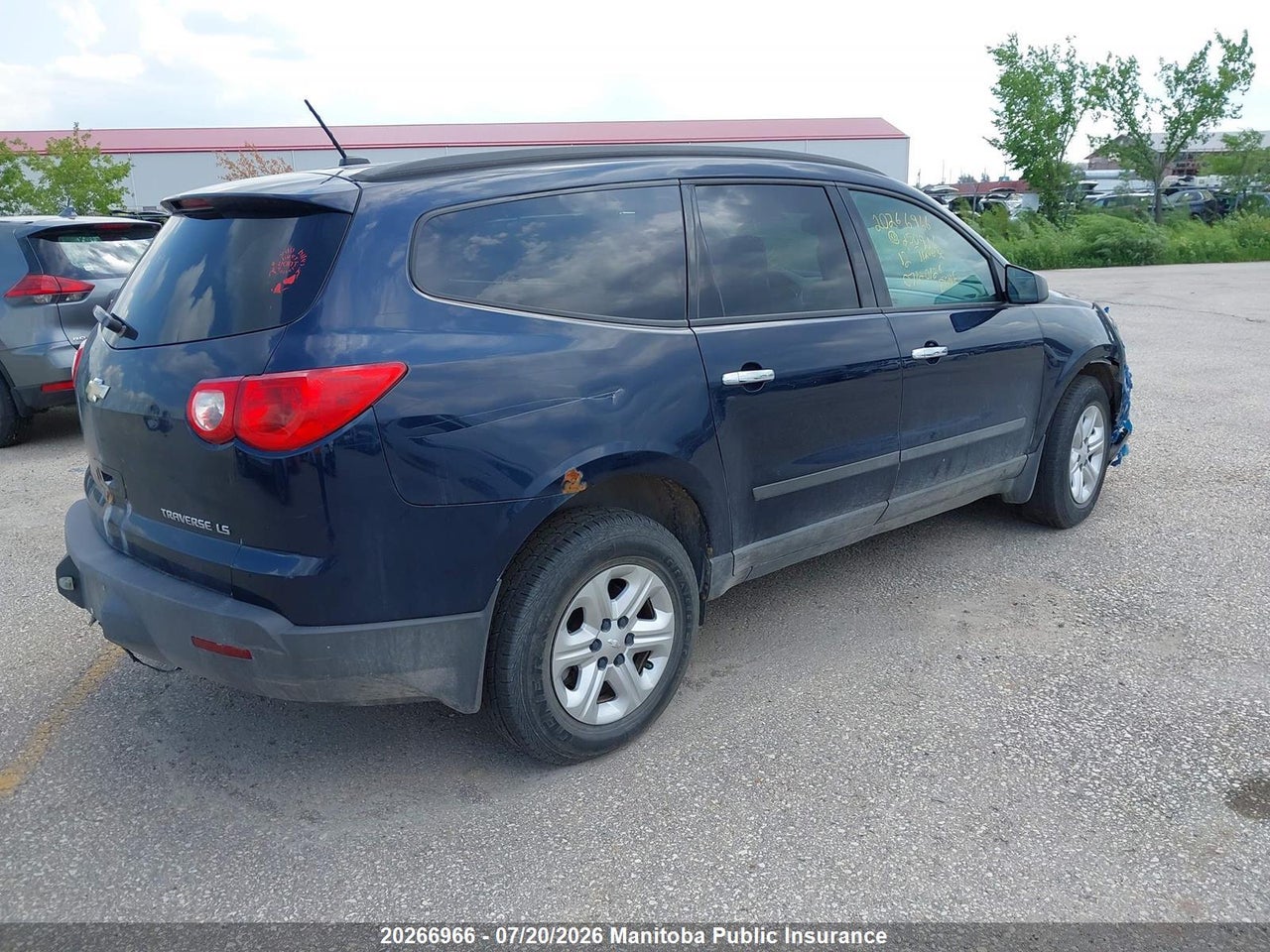 2012 CHEVROLET TRAVERSE LS thumbnail 5