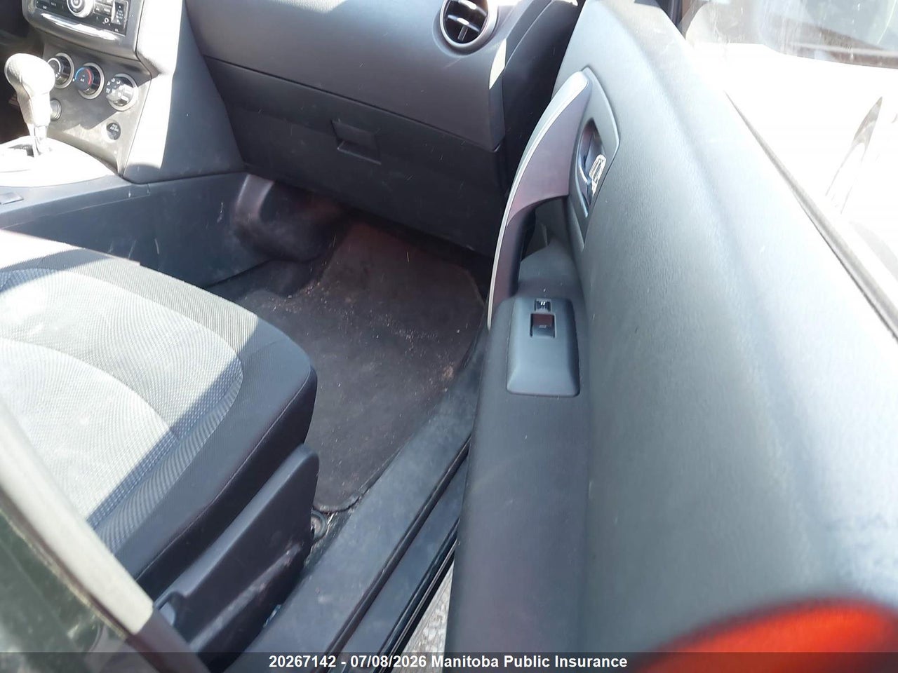 2012 NISSAN ROGUE S thumbnail 6