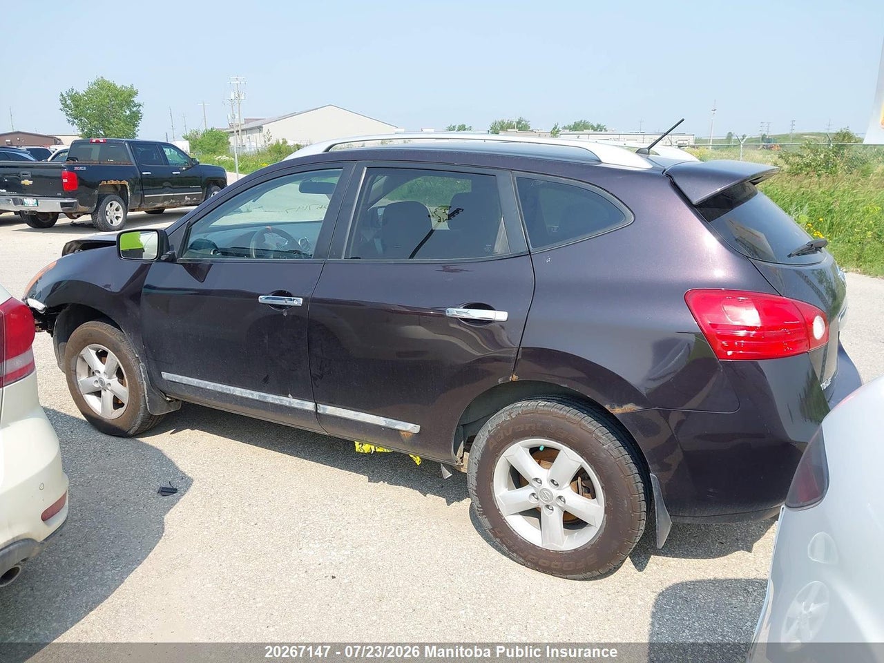 2013 NISSAN ROGUE SV thumbnail 4
