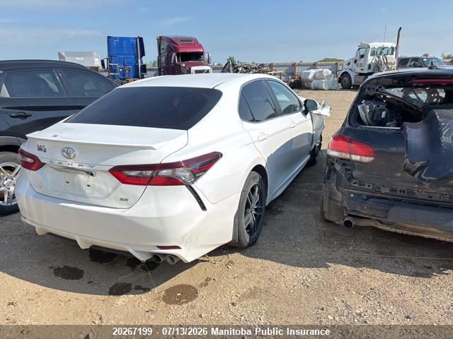2021 TOYOTA CAMRY SE thumbnail 5