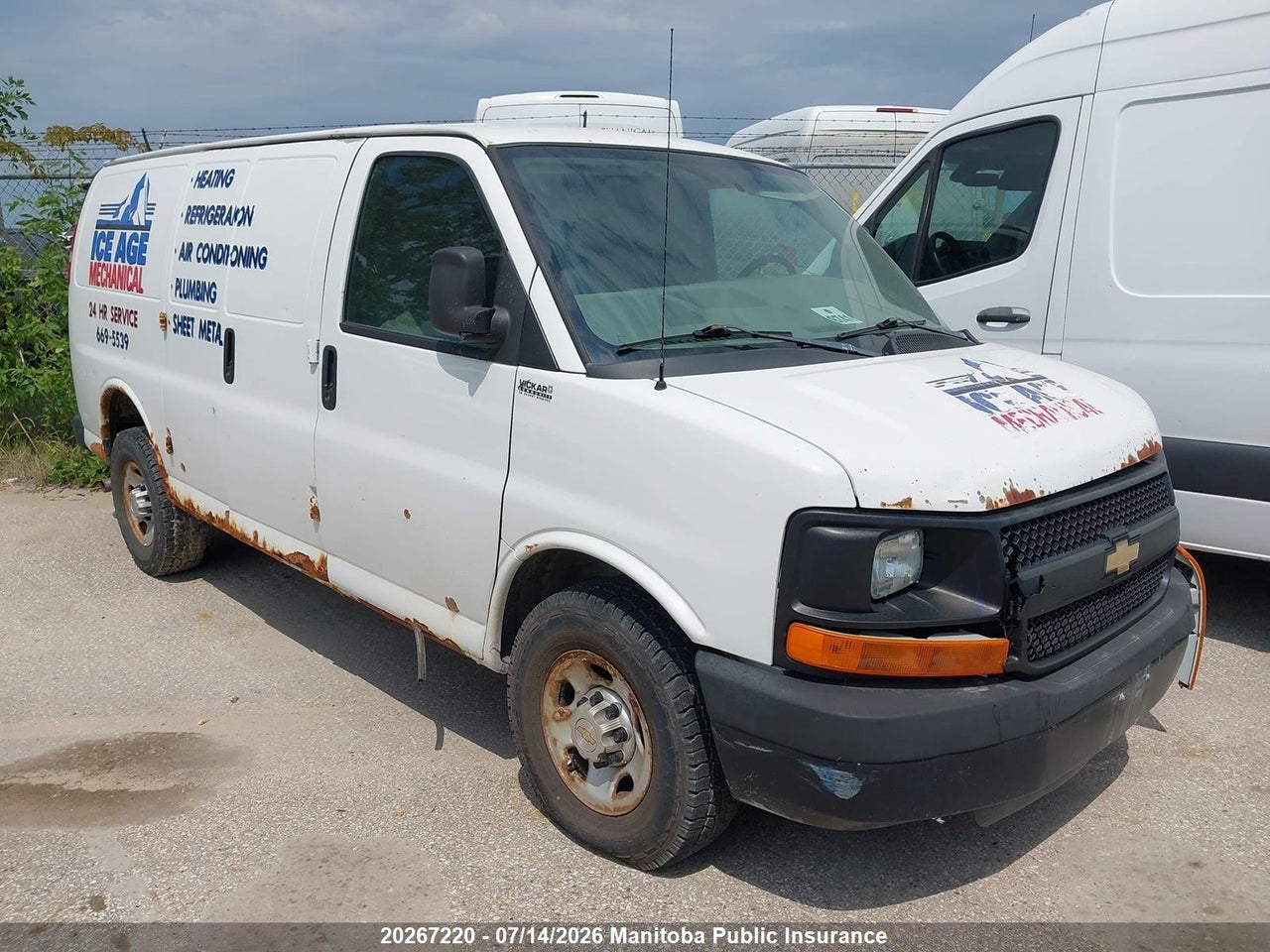 2012 CHEVROLET EXPRESS 2500 CARGO VAN  thumbnail 2