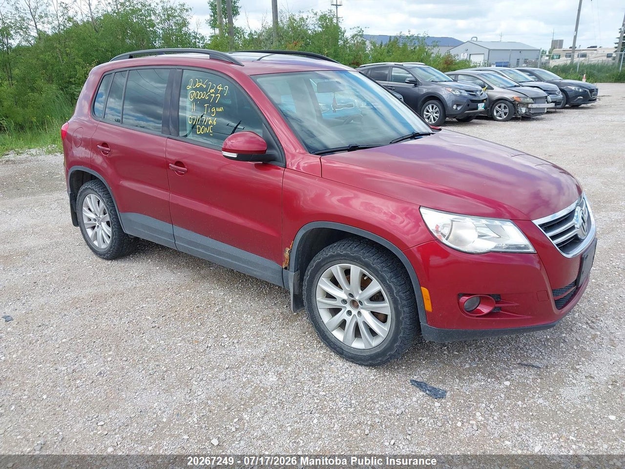 2011 VOLKSWAGEN TIGUAN 2.0 TSI thumbnail 2