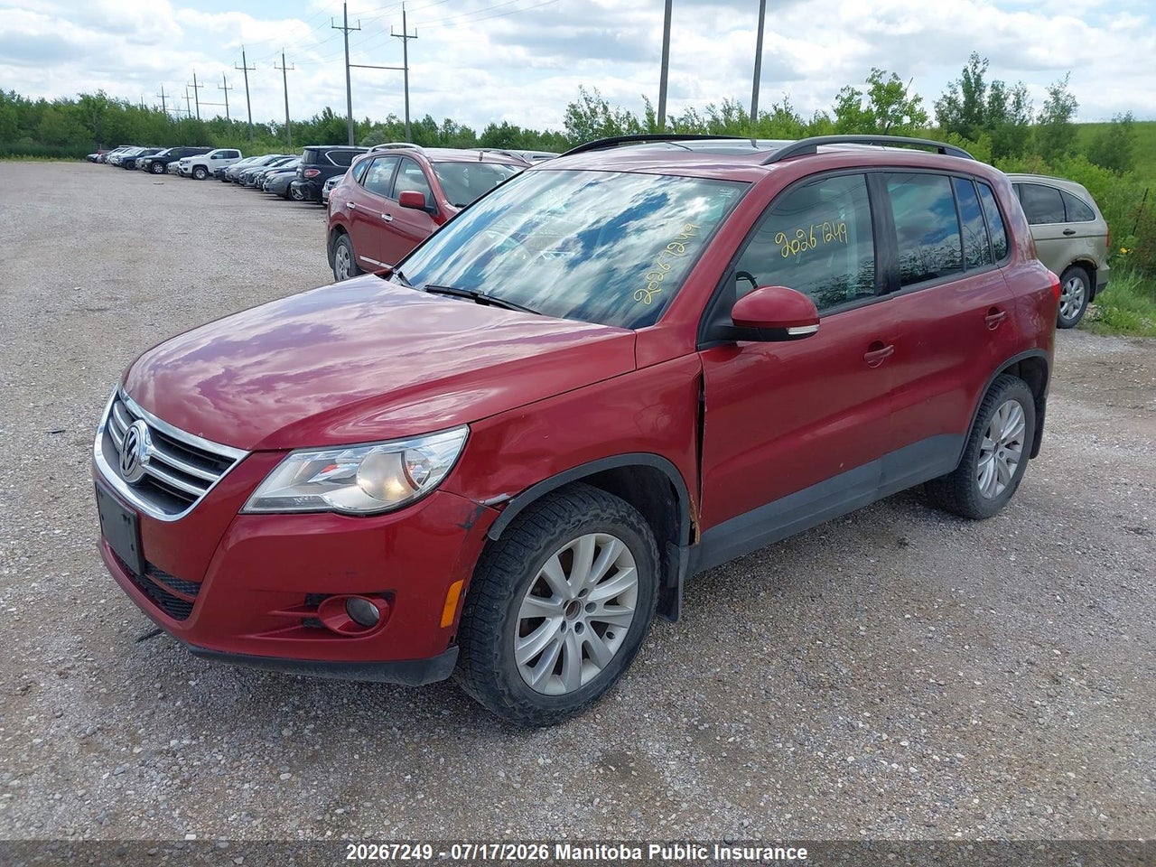 2011 VOLKSWAGEN TIGUAN 2.0 TSI thumbnail 3