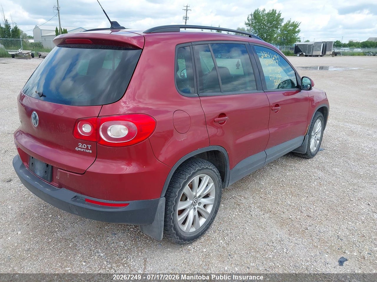 2011 VOLKSWAGEN TIGUAN 2.0 TSI thumbnail 5