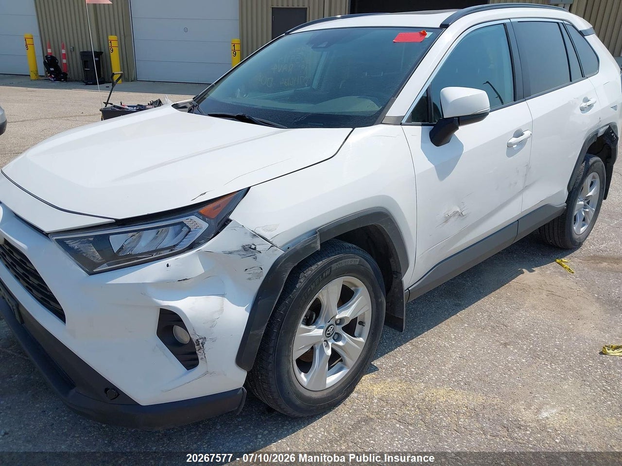 2019 TOYOTA RAV4 XLE thumbnail 7