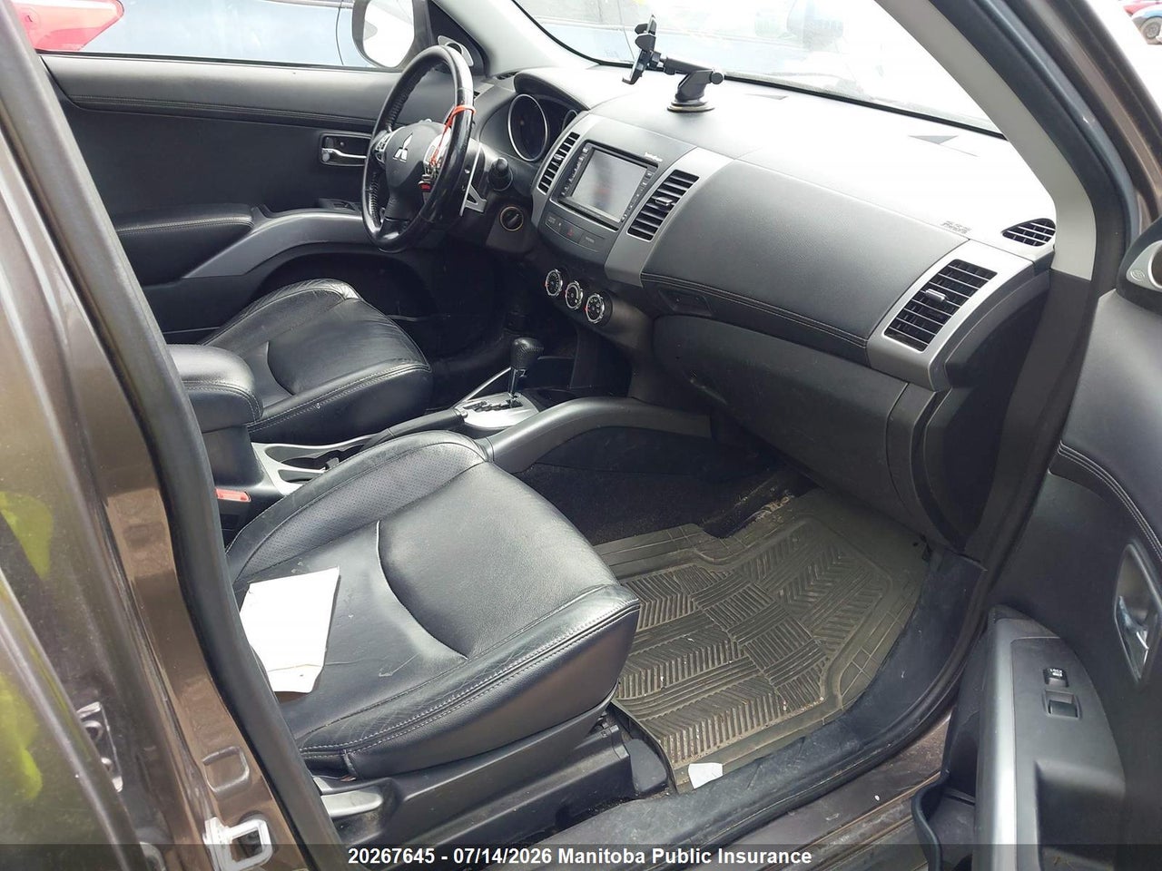 2010 MITSUBISHI OUTLANDER XLS thumbnail 6