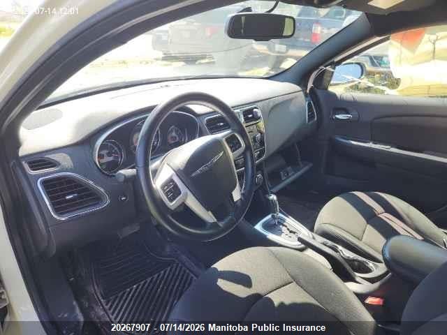 2011 CHRYSLER 200 TOURING V6  thumbnail 6