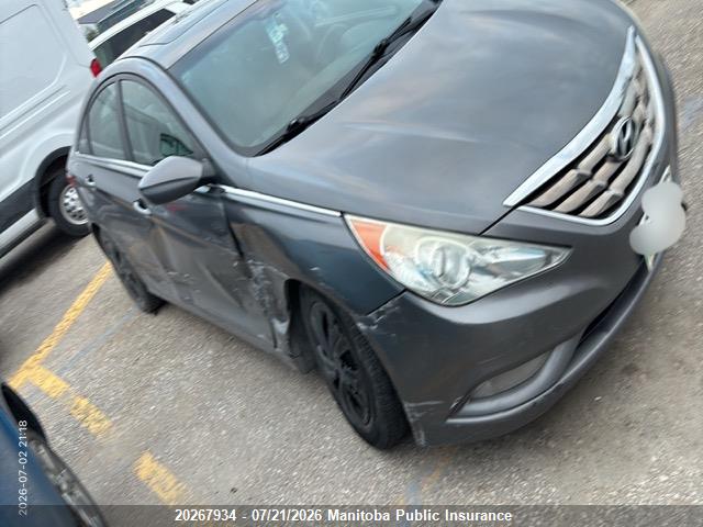 2011 HYUNDAI SONATA SE thumbnail 2