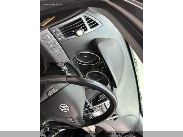 2011 HYUNDAI SONATA SE thumbnail 11
