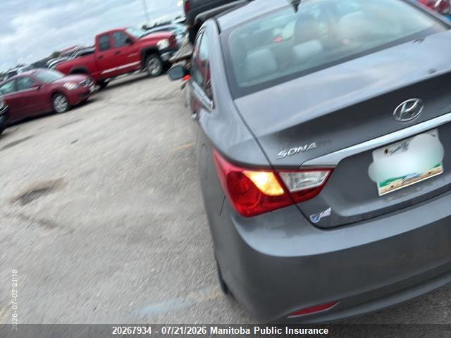 2011 HYUNDAI SONATA SE thumbnail 5