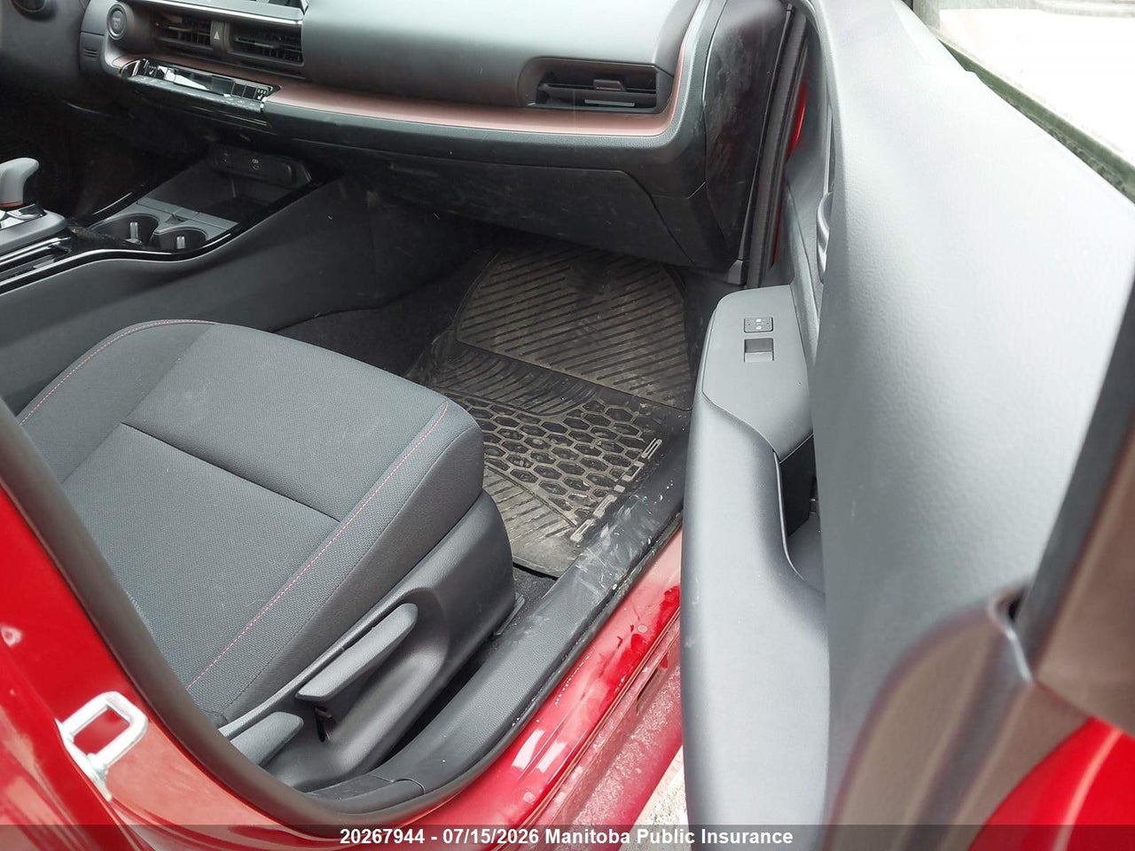 2026 TOYOTA PRIUS SE PHEV thumbnail 6