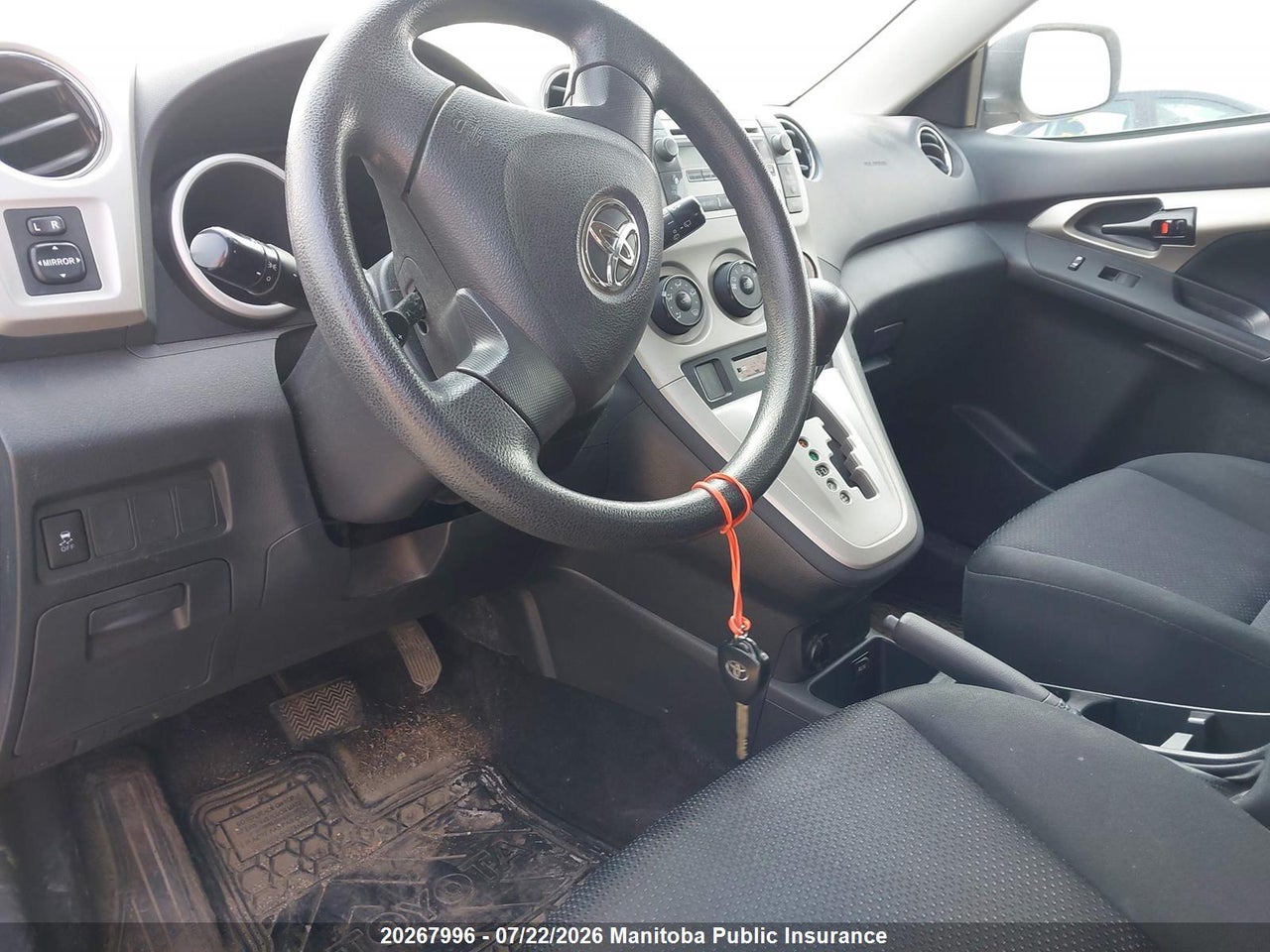 2010 TOYOTA MATRIX thumbnail 12