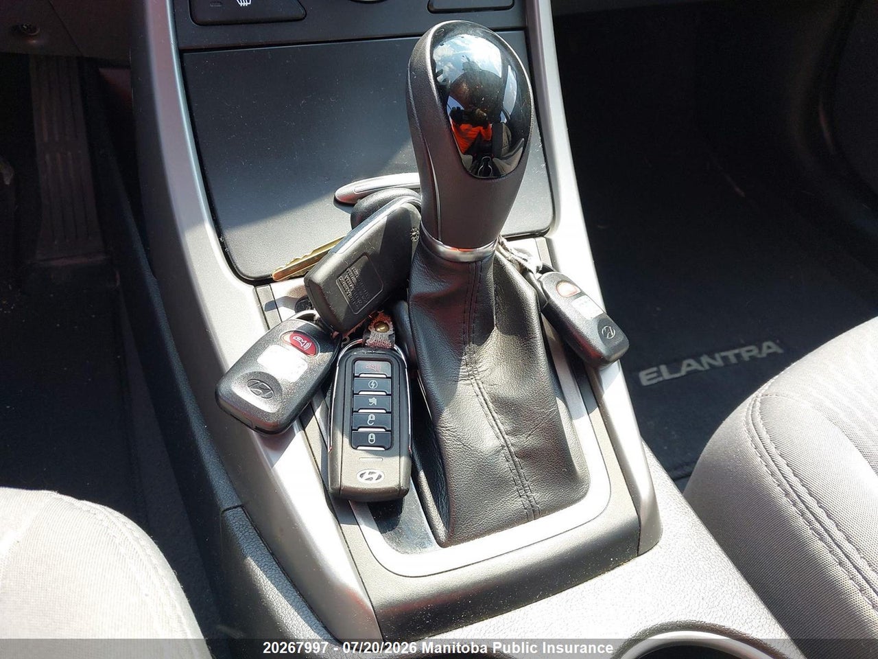 2014 HYUNDAI ELANTRA GL thumbnail 12
