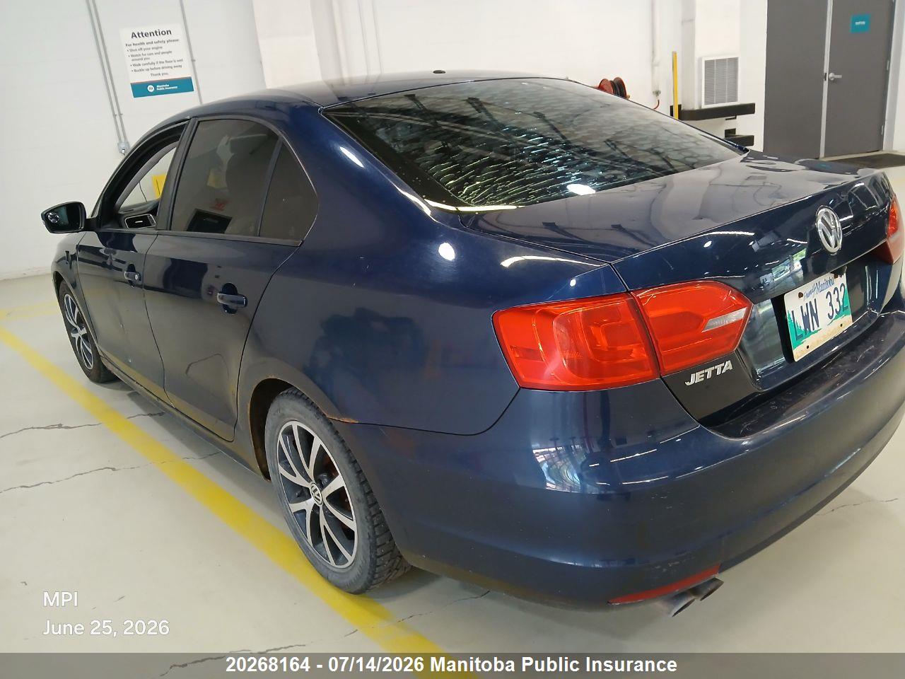 2011 VOLKSWAGEN JETTA 2.0 thumbnail 4