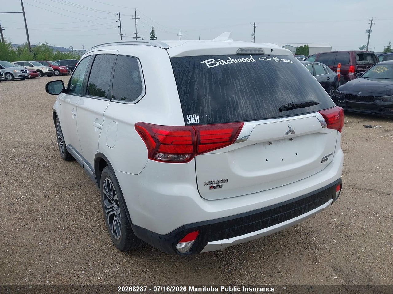 2017 MITSUBISHI OUTLANDER GT thumbnail 4
