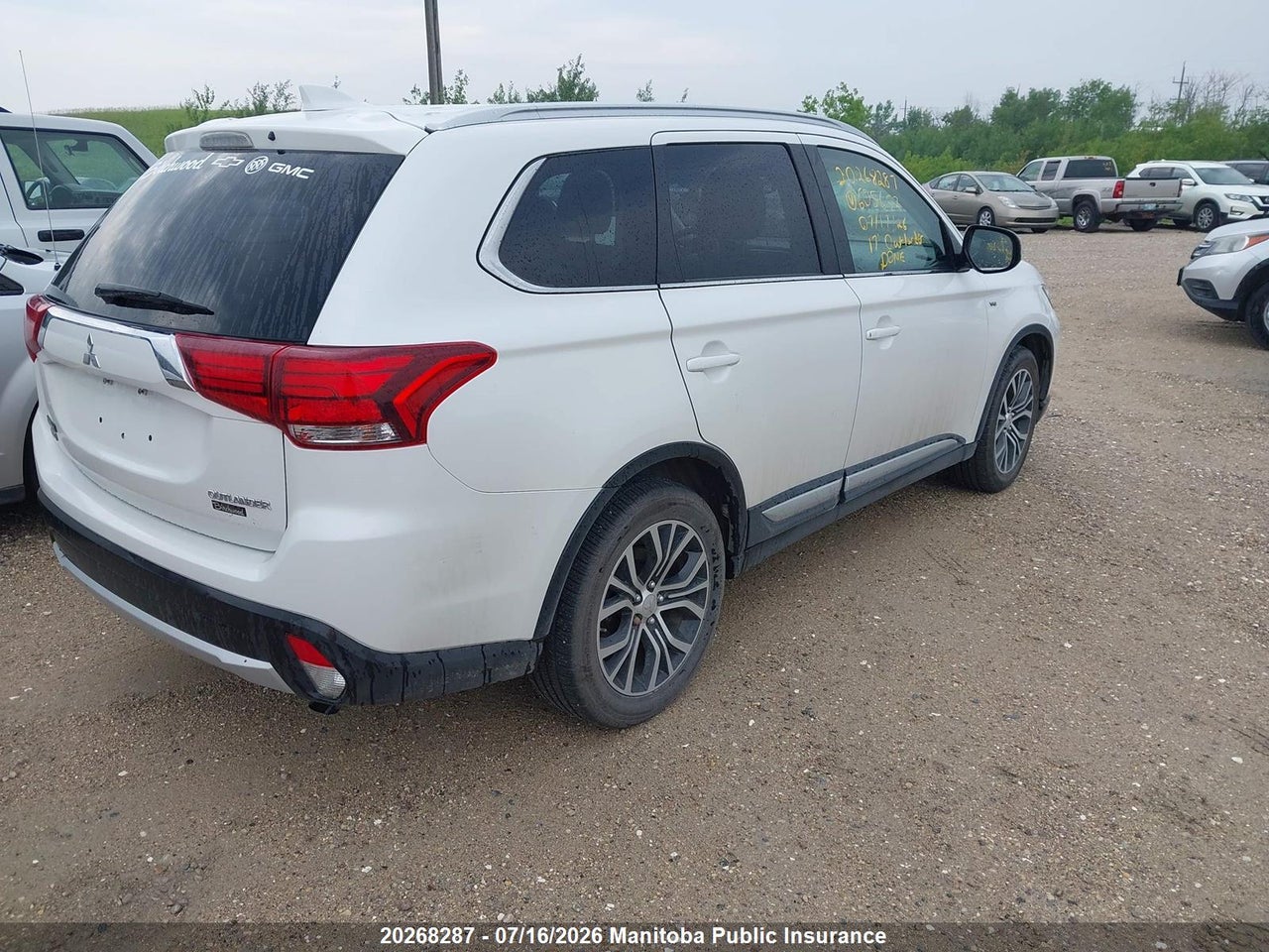 2017 MITSUBISHI OUTLANDER GT thumbnail 5