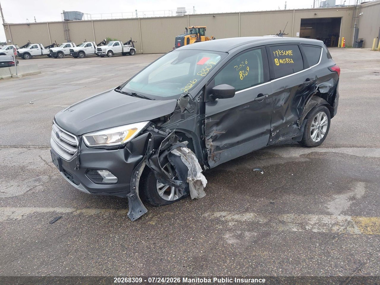 2019 FORD ESCAPE SE thumbnail 3