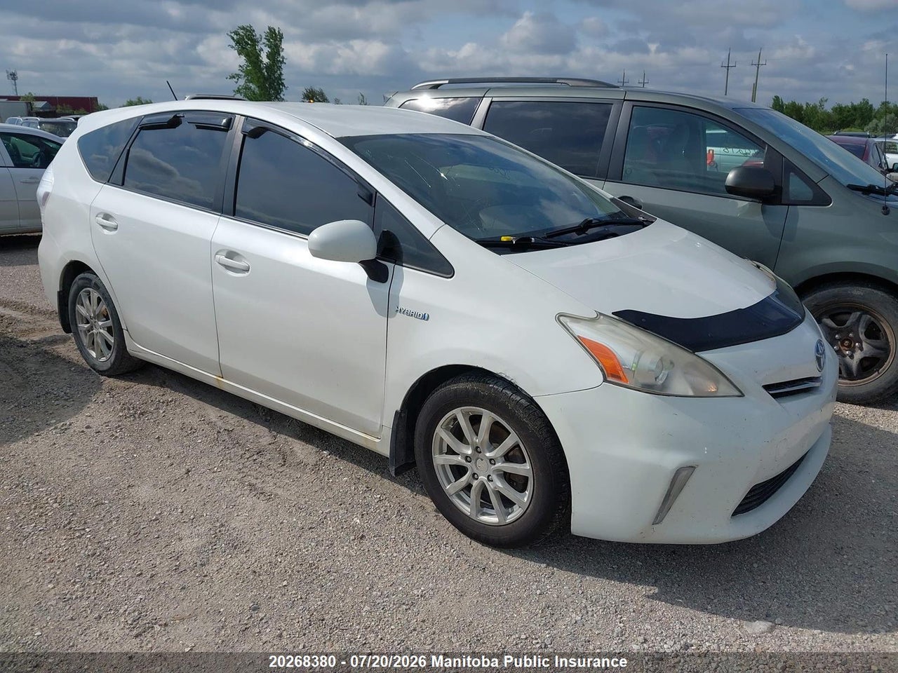 2013 TOYOTA PRIUS V thumbnail 2