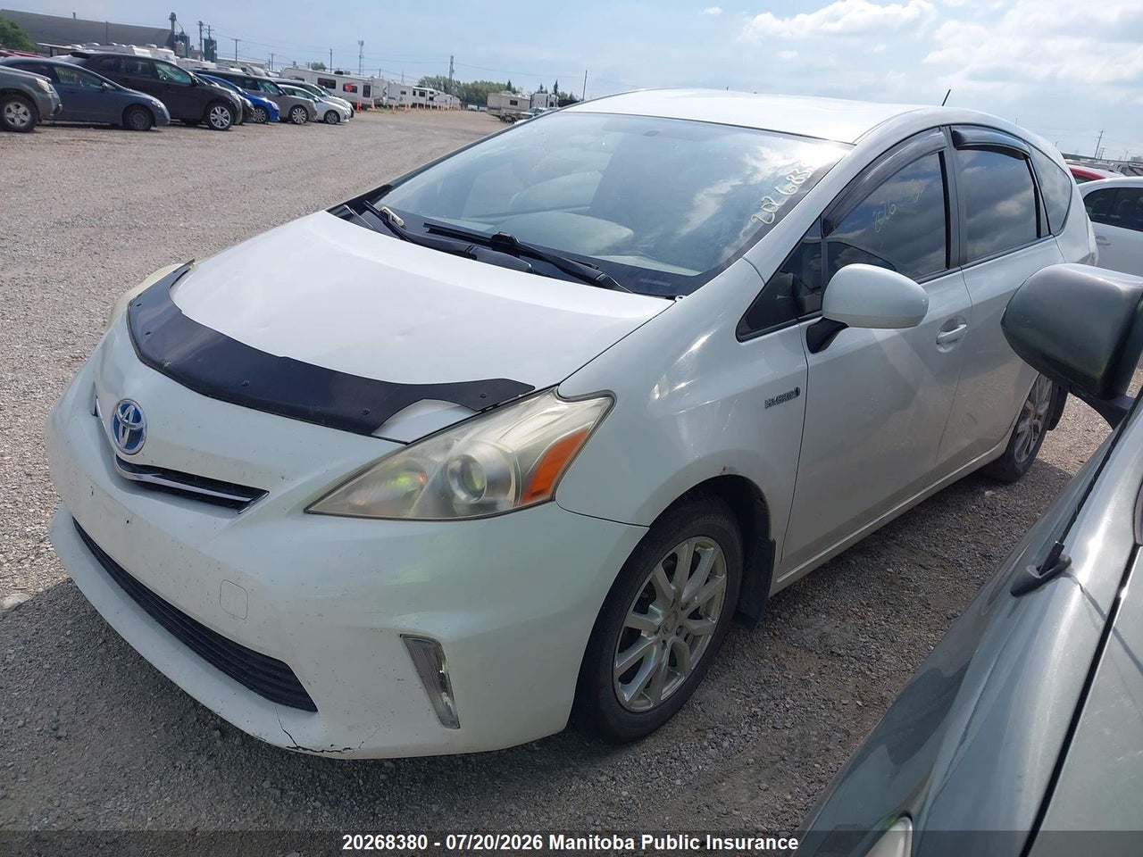 2013 TOYOTA PRIUS V thumbnail 3