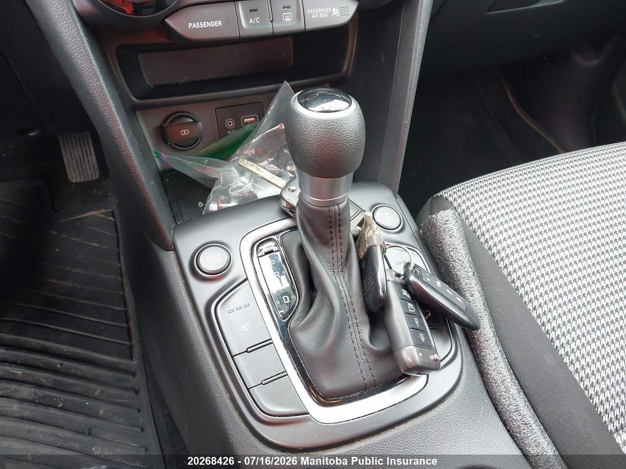 2019 HYUNDAI KONA ESSENTIAL thumbnail 12