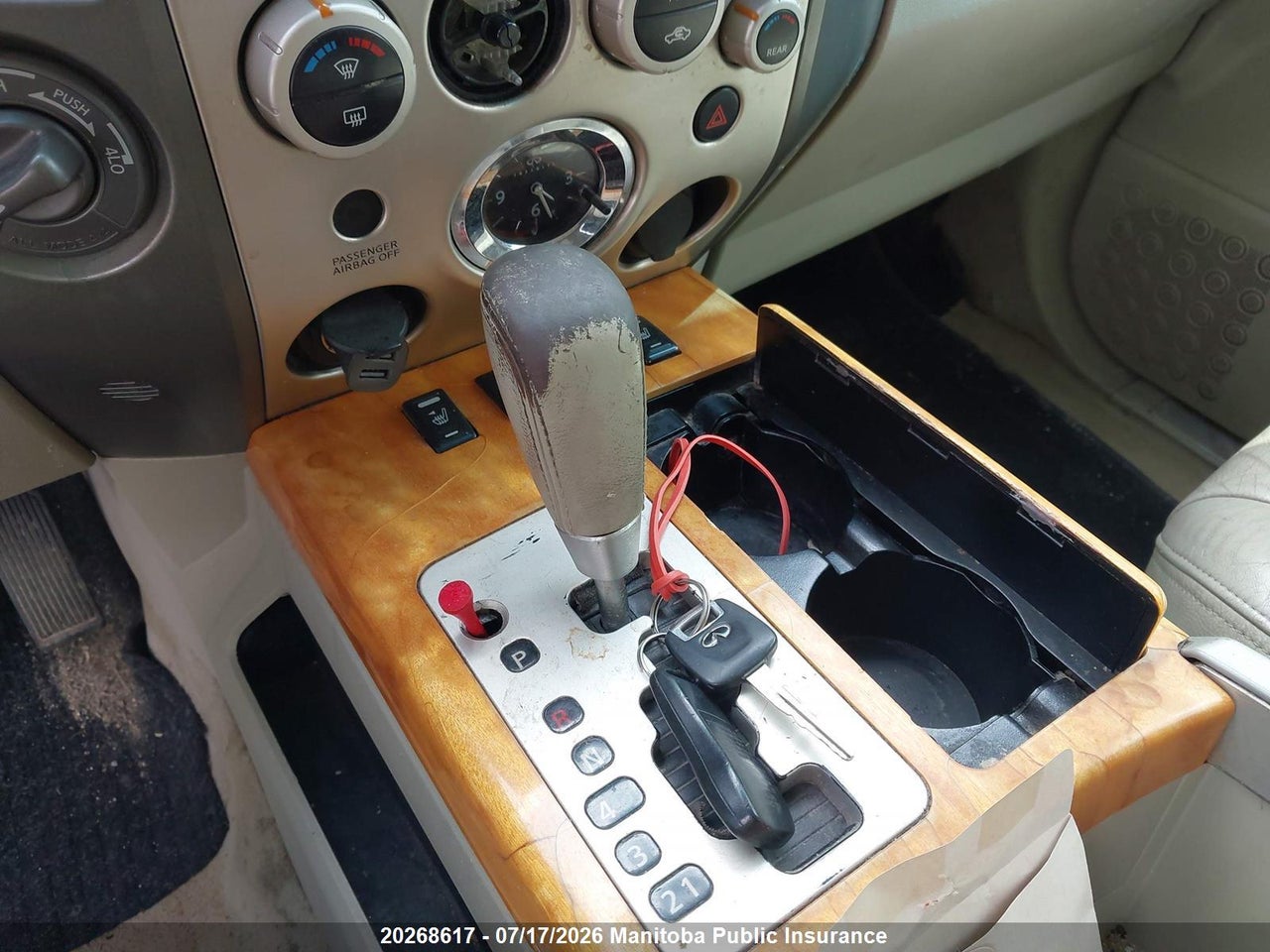 2005 INFINITI QX56 thumbnail 12