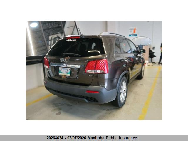 2011 KIA SORENTO EX thumbnail 12