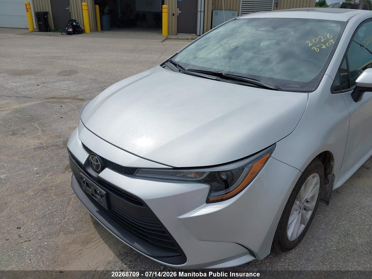 2024 TOYOTA COROLLA LE thumbnail 7