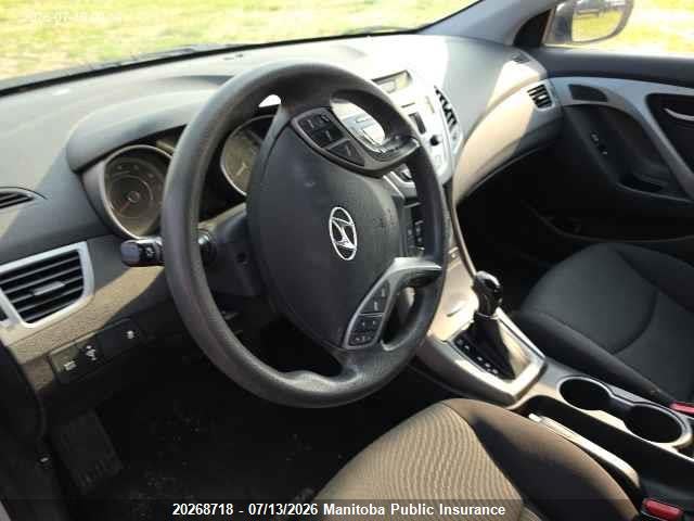2015 HYUNDAI ELANTRA GL thumbnail 6
