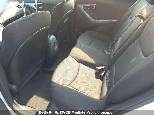 2015 HYUNDAI ELANTRA GL thumbnail 9