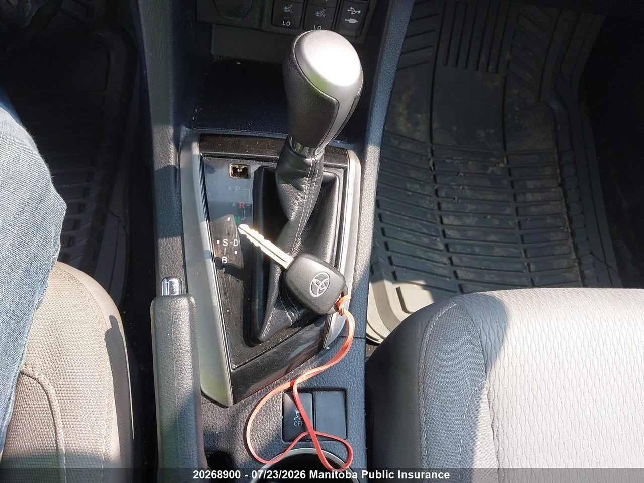 2016 TOYOTA COROLLA L/LE/LE PLS/PRM/S/S PLS thumbnail 12