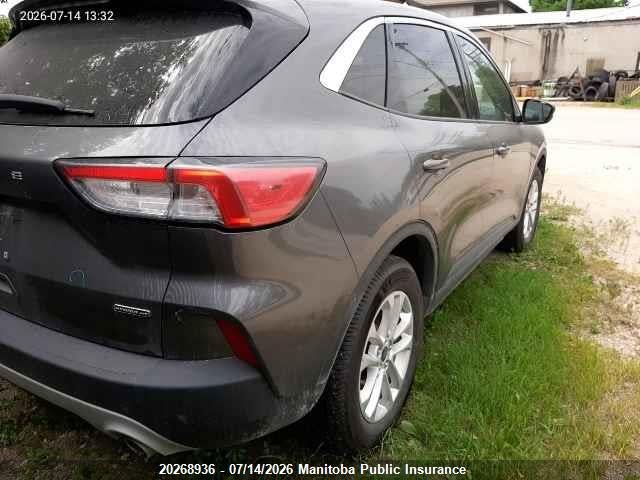 2021 FORD ESCAPE SE HYBRID thumbnail 5