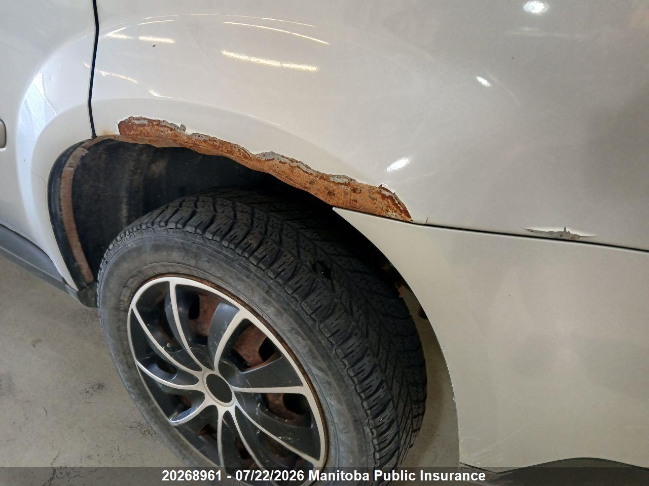 2009 PONTIAC TORRENT thumbnail 5