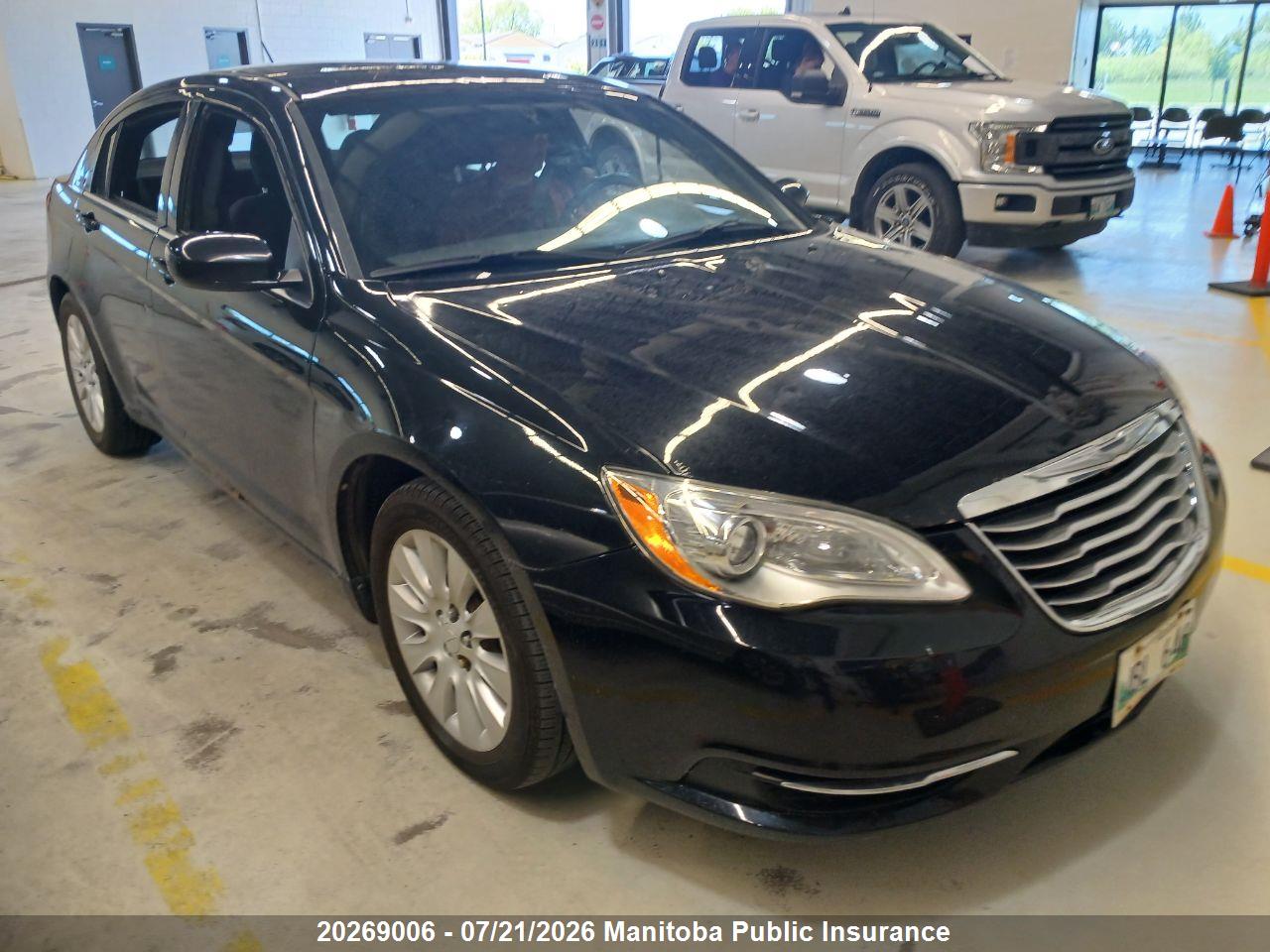 2013 CHRYSLER 200 LX thumbnail 12