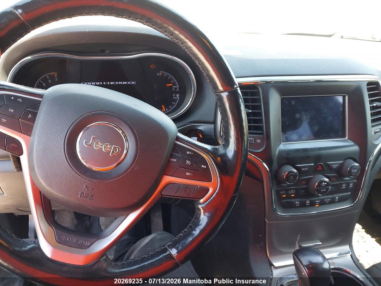 2020 JEEP GRAND CHEROKEE LAREDO thumbnail 8