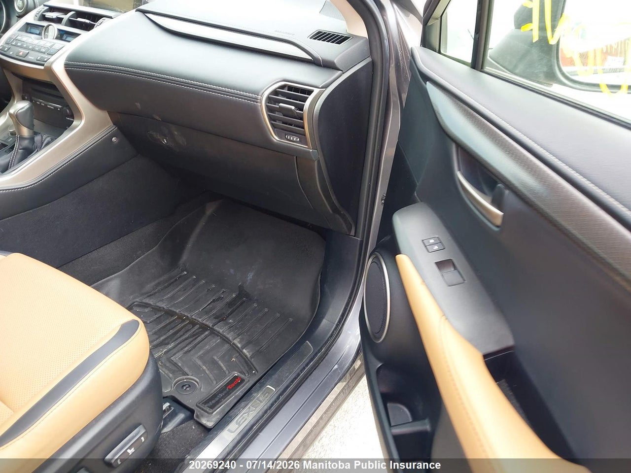 2016 LEXUS NX200T thumbnail 6