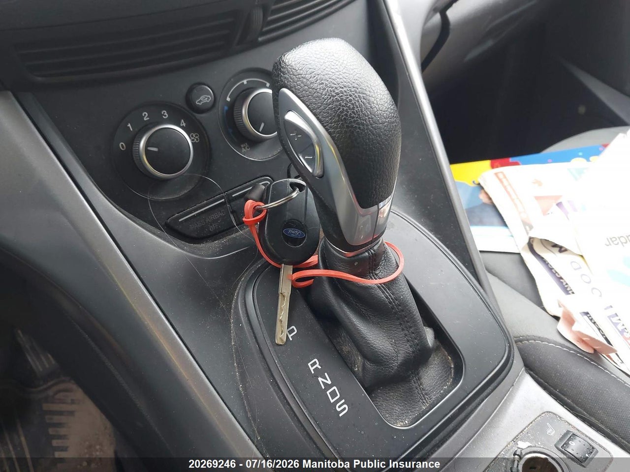 2016 FORD ESCAPE SE thumbnail 12