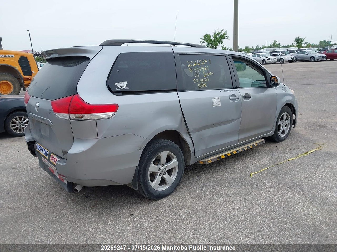 2013 TOYOTA SIENNA LE V6 thumbnail 5