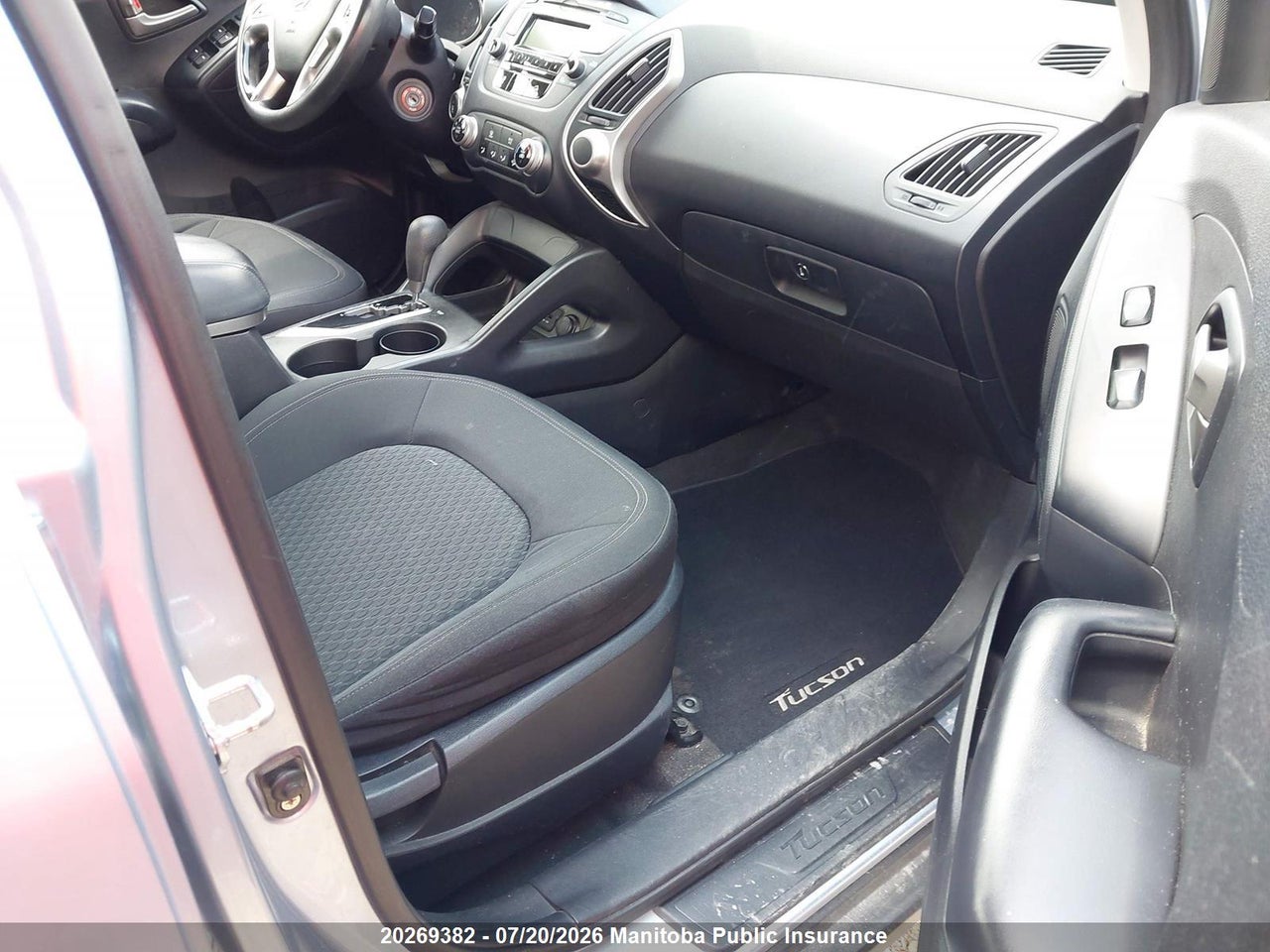 2010 HYUNDAI TUCSON GL thumbnail 6